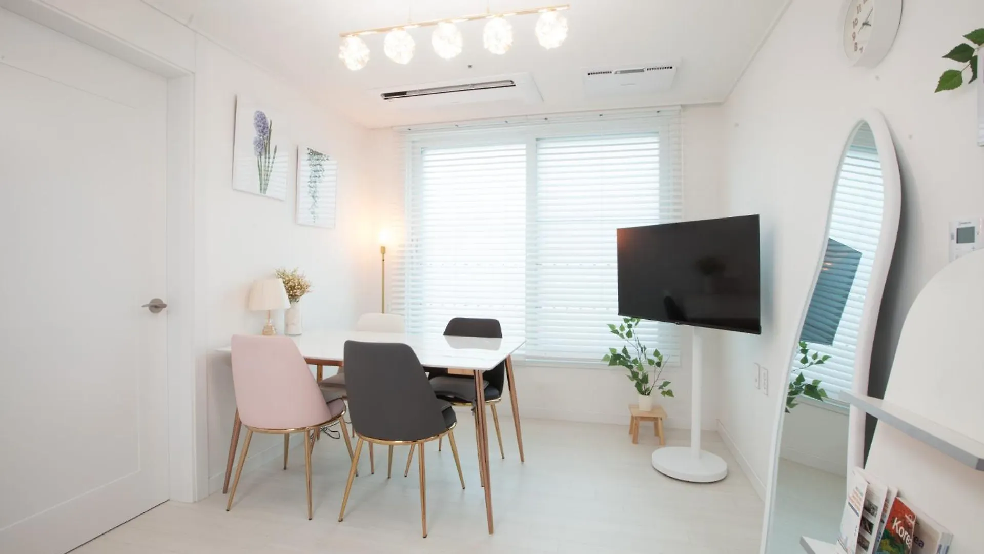 Seoul Station Joey N Ray House Apartman Dél-Korea
